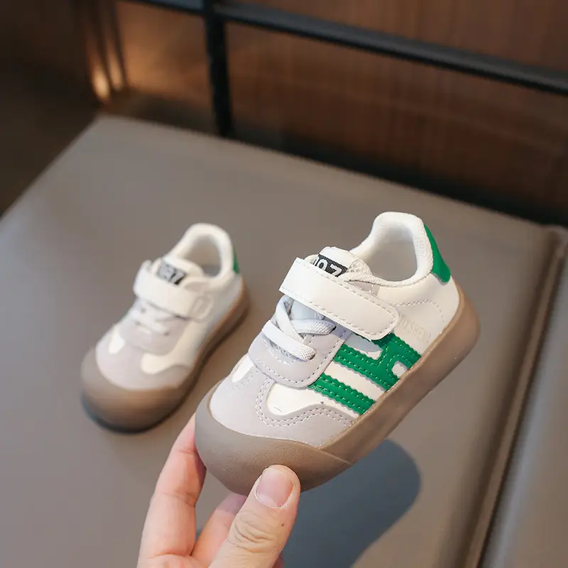1-3 years old soft bottom baby toddler shoes 2025 spring and summer boys and girls all-match white shoes non-slip children's shoes - Image 3