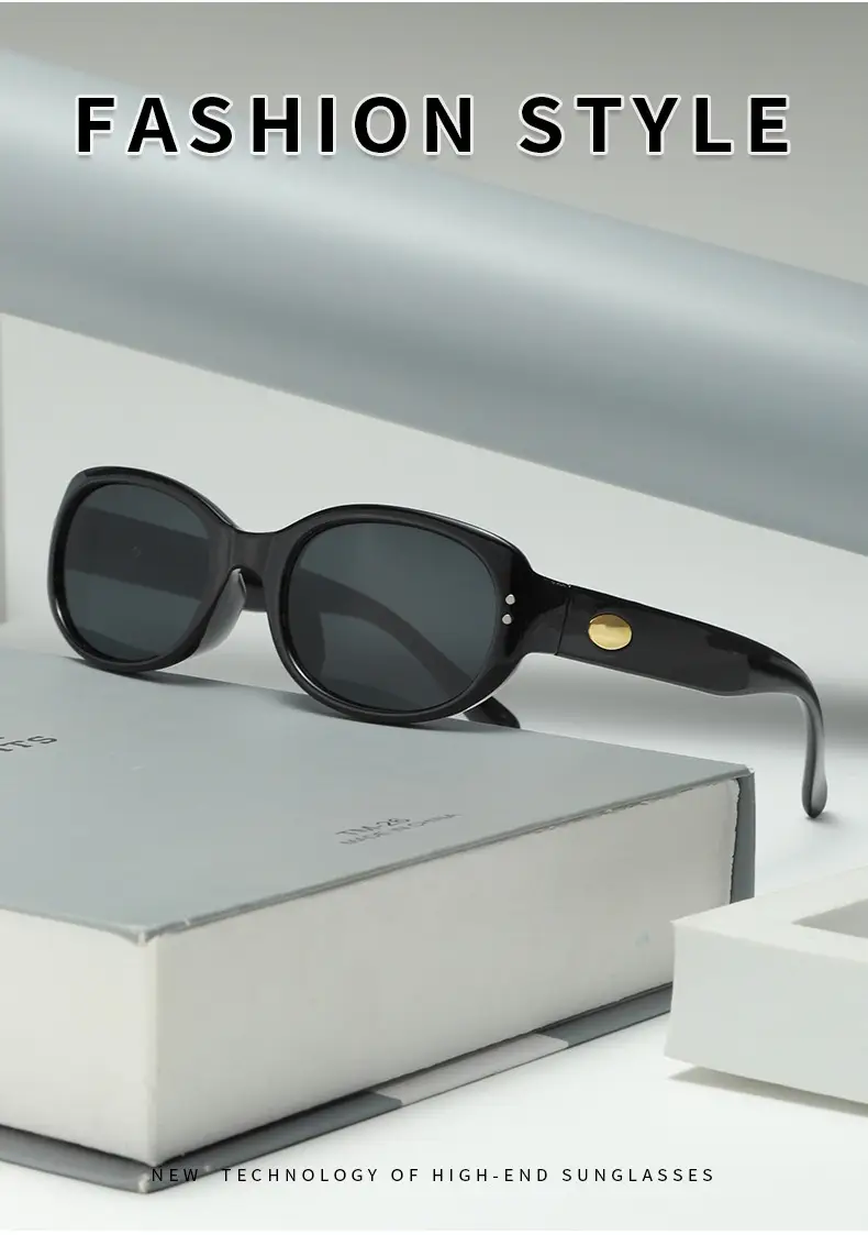 Women's Anti-UV Oval Sunglasses Black β feature 3