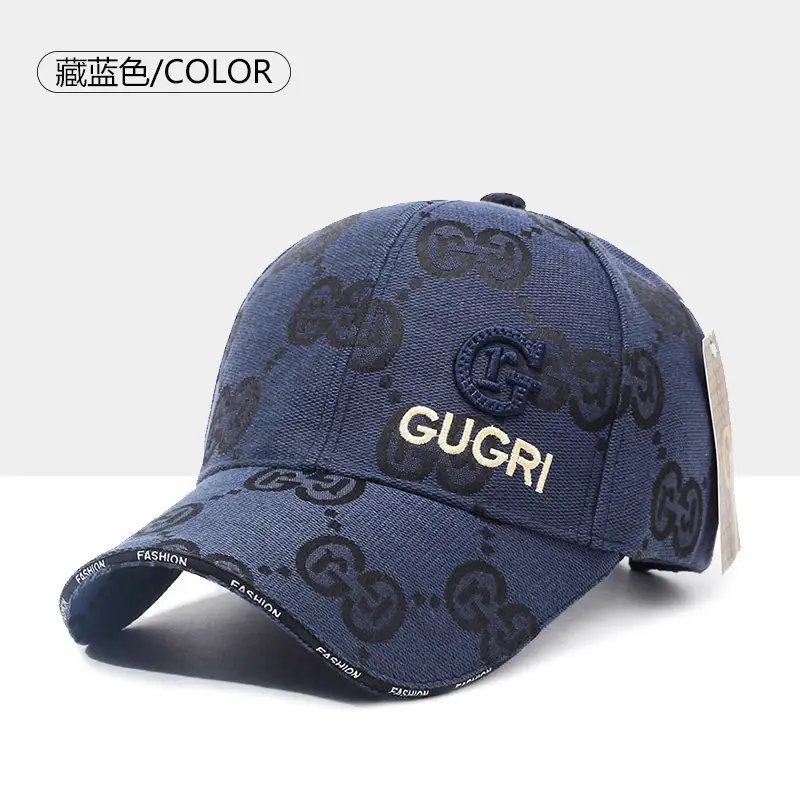 Men's Grey Gucci Logo Baseball Cap - Image 3