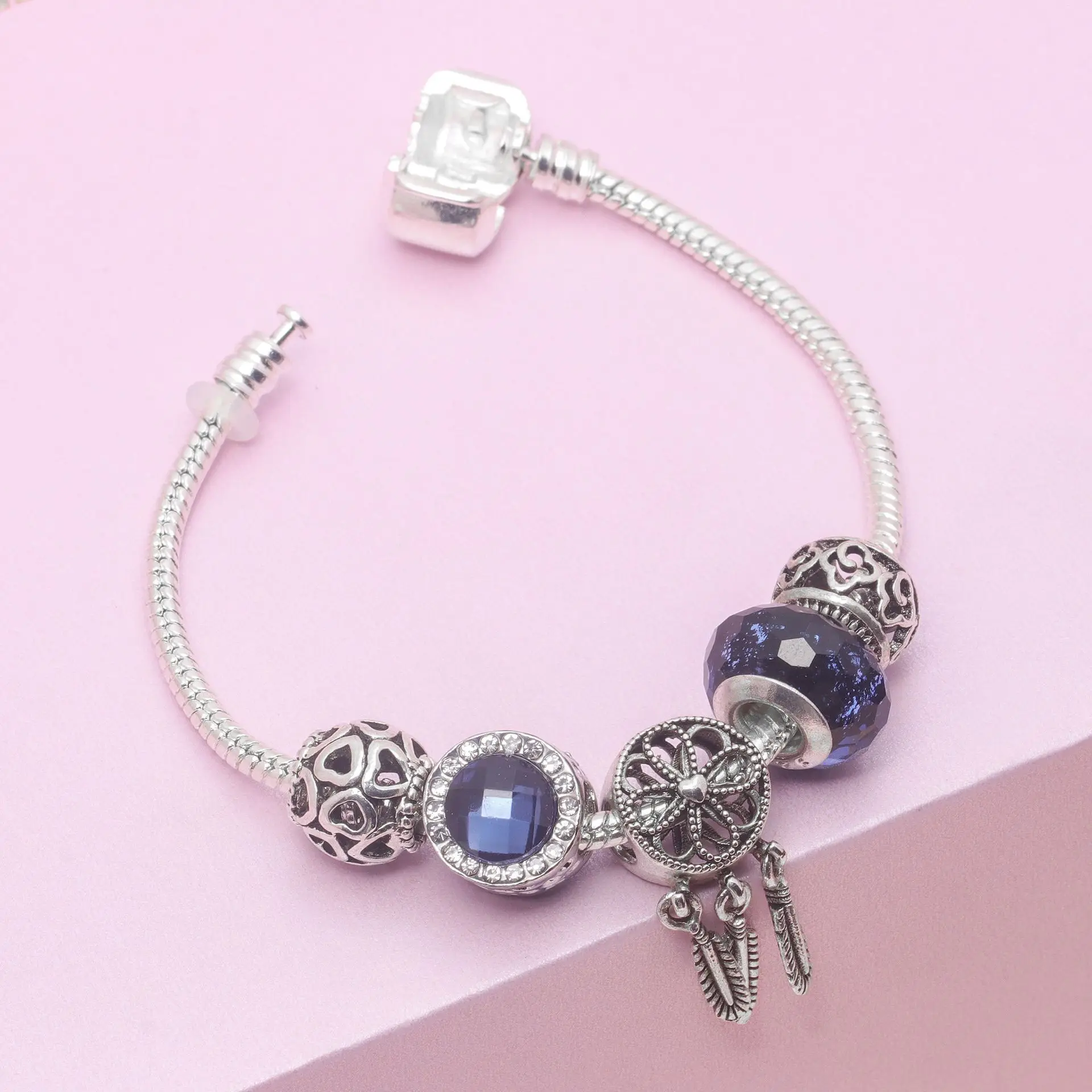 Dark Blue Cat's Eye Beaded Bracelet for Women β feature 7