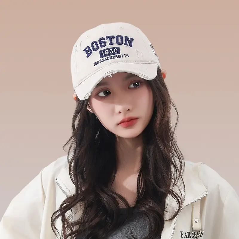 Women's Embroidered Baseball Cap with Duck Tongue Design - Image 5