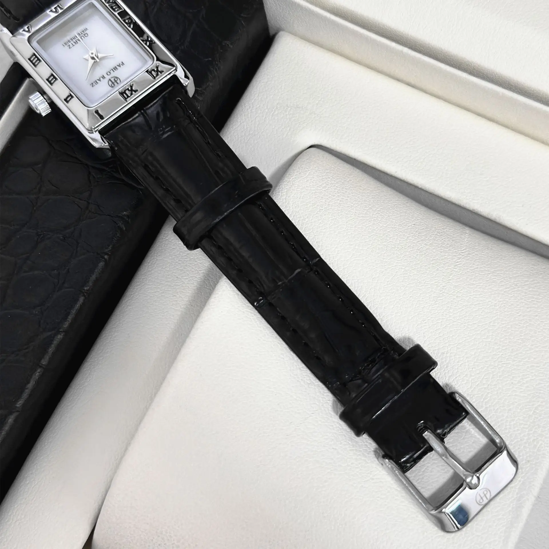 Simple Square Women's Watch Korean Style Quartz Niche Casual Elegant - Image 5