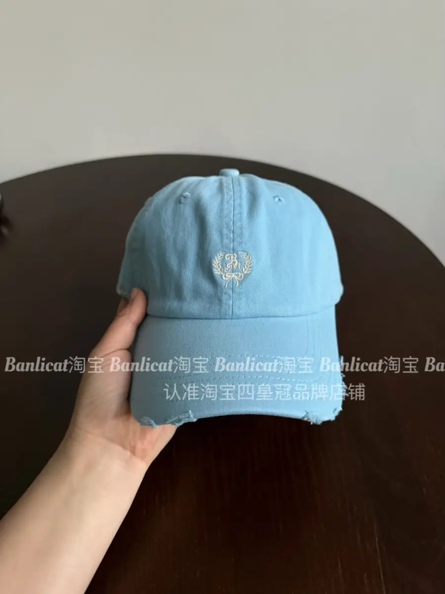 Women Red Embroidered Baseball Cap 2026 Korean Design — feature 18