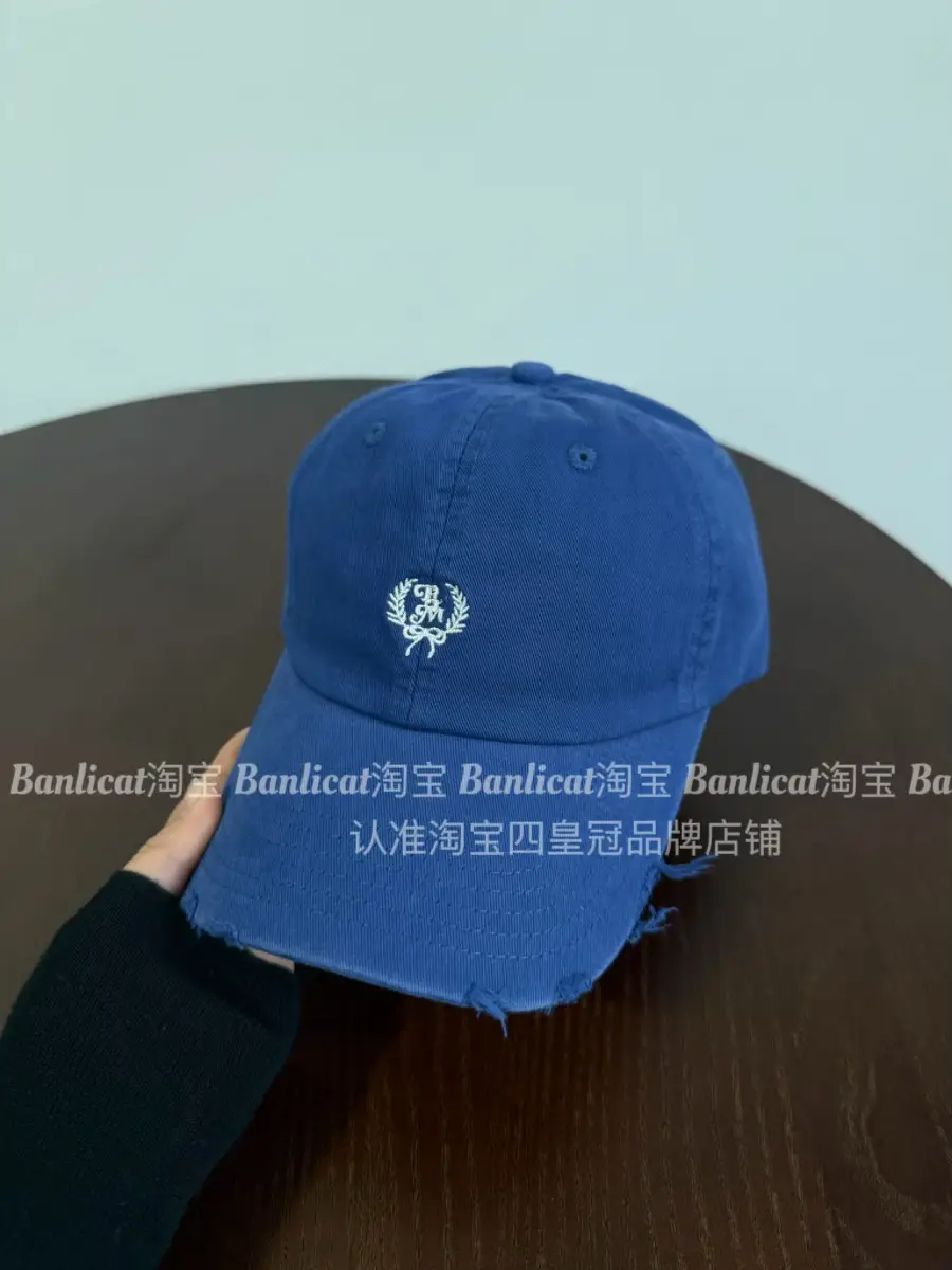 Women Red Embroidered Baseball Cap 2026 Korean Design — feature 7