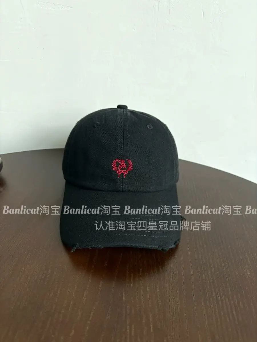Women Red Embroidered Baseball Cap 2026 Korean Design — feature 8
