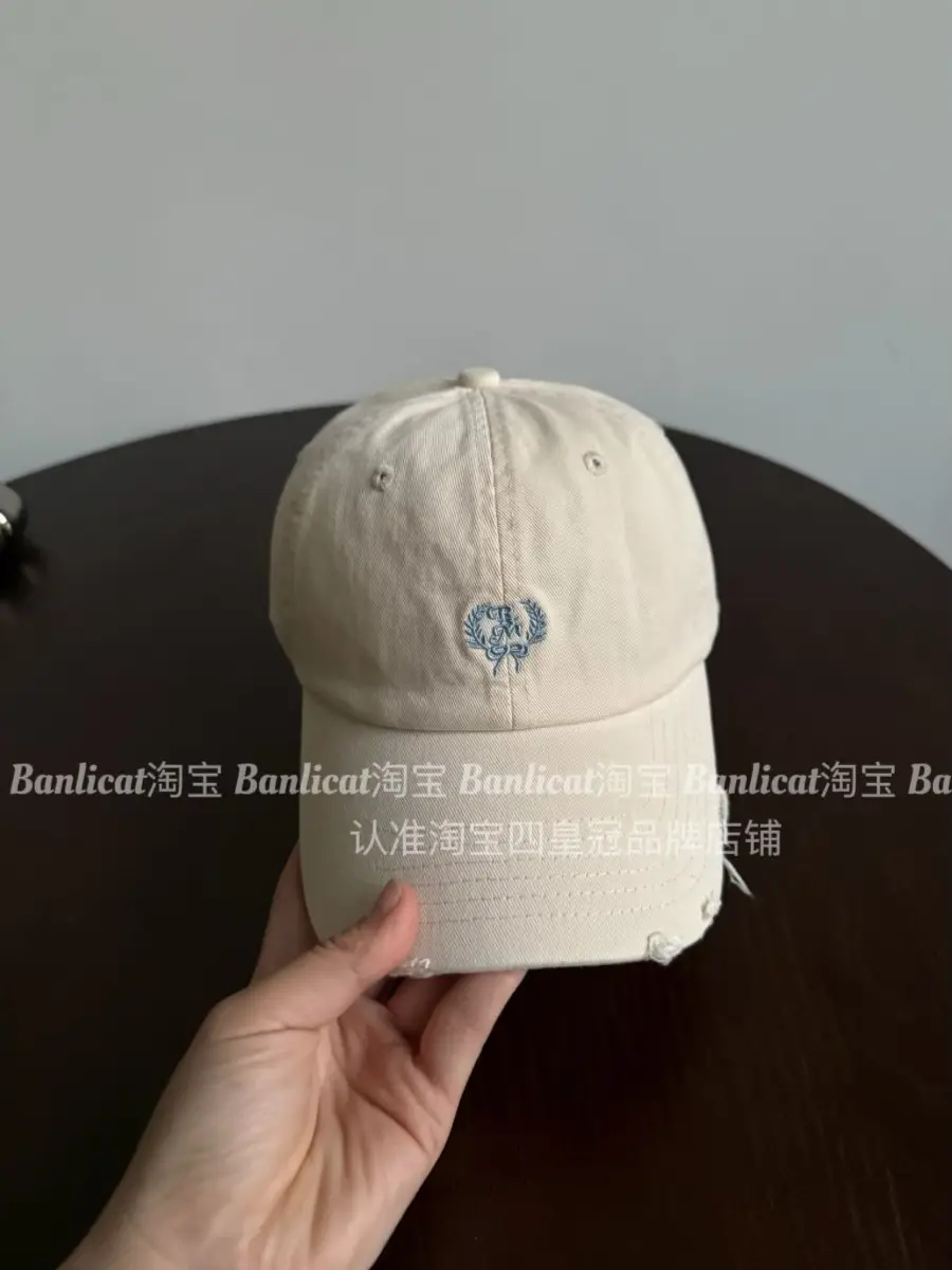 Women Red Embroidered Baseball Cap 2026 Korean Design - Image 5