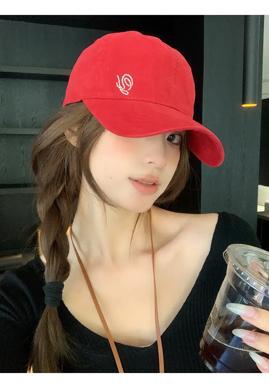 Women Korean Style Washed Embroidered Cap 2026 — feature 4