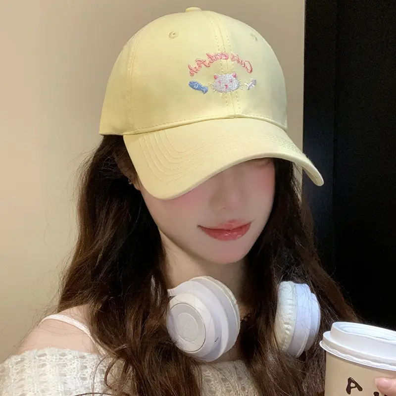 Cute Kitten Embroidered Baseball Cap Women Spring Summer