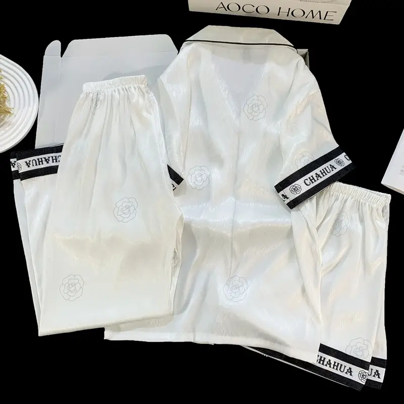 Summer Short-sleeved Ice Silk Pajamas with Chest Pad Women's Thin High-end Fashion Three-piece Ice Silk Home Clothes suit