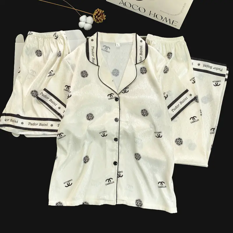Summer Short-sleeved Ice Silk Pajamas with Chest Pad Women's Thin High-end Fashion Three-piece Ice Silk Home Clothes suit