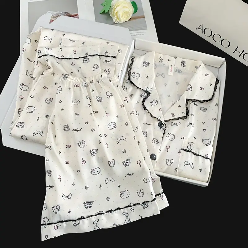 Summer Short-sleeved Ice Silk Pajamas with Chest Pad Women's Thin High-end Fashion Three-piece Ice Silk Home Clothes suit