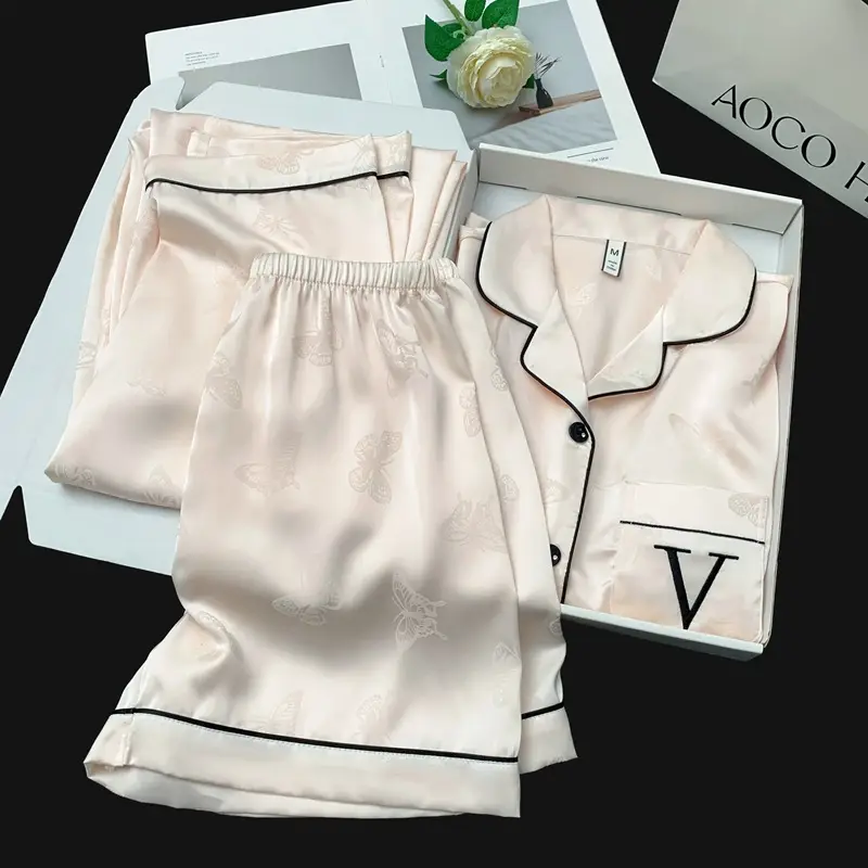 Summer Short-sleeved Ice Silk Pajamas with Chest Pad Women's Thin High-end Fashion Three-piece Ice Silk Home Clothes suit