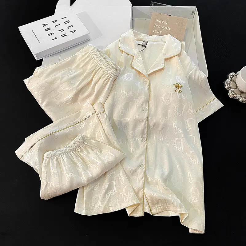 Summer Short-sleeved Ice Silk Pajamas with Chest Pad Women's Thin High-end Fashion Three-piece Ice Silk Home Clothes suit