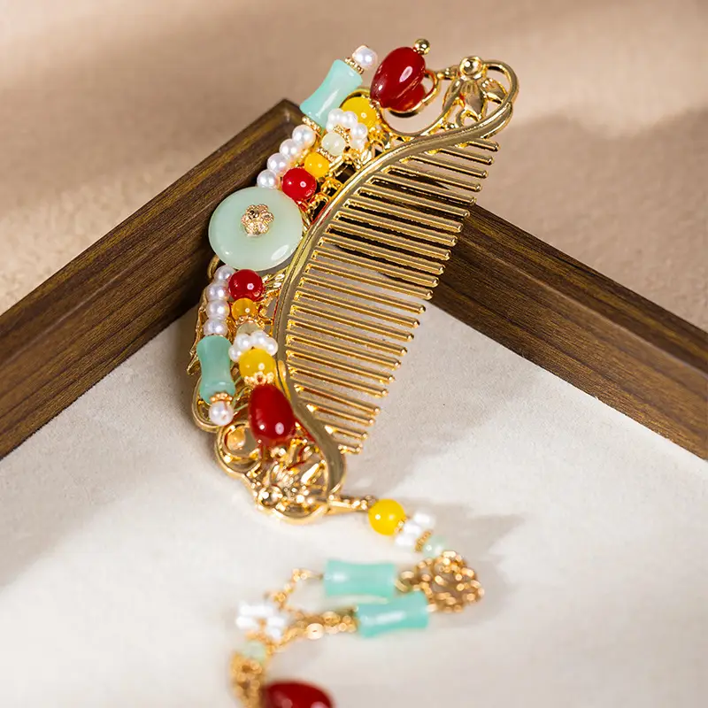 New Chinese Style Antique Hair Comb with Red Gemstones - Image 3