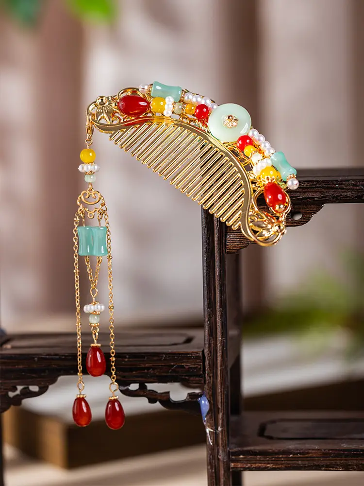 New Chinese Style Antique Hair Comb with Red Gemstones — feature 3