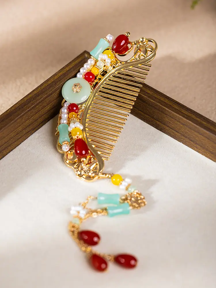 New Chinese Style Antique Hair Comb with Red Gemstones — feature 5