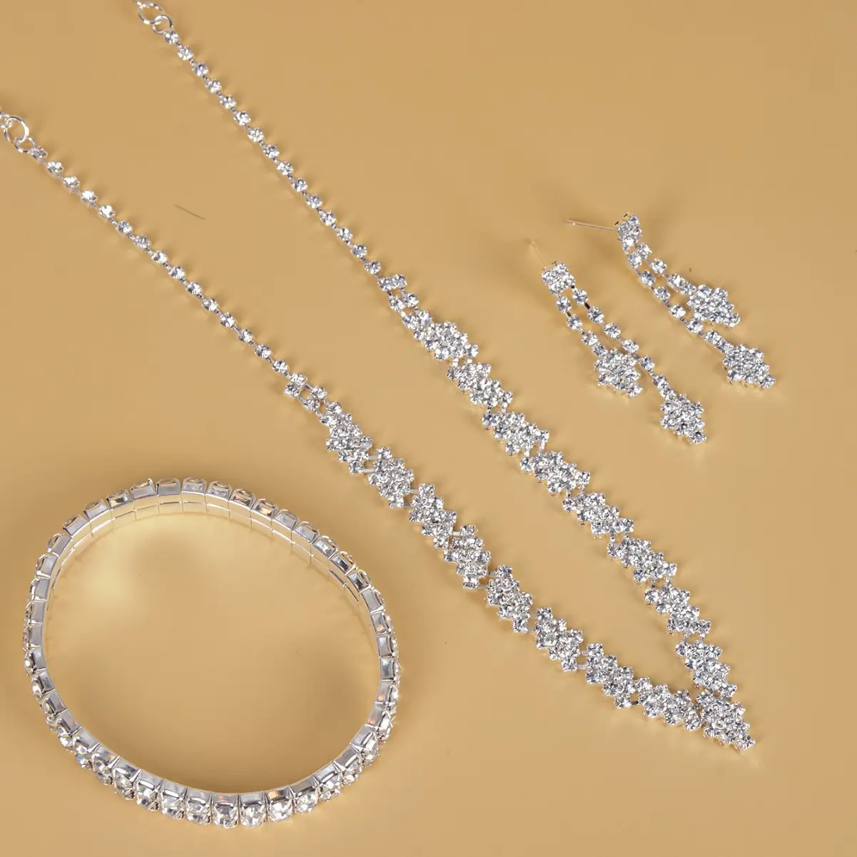 Trendy Geometric Necklace Set for Women Wedding Accessories - Image 4