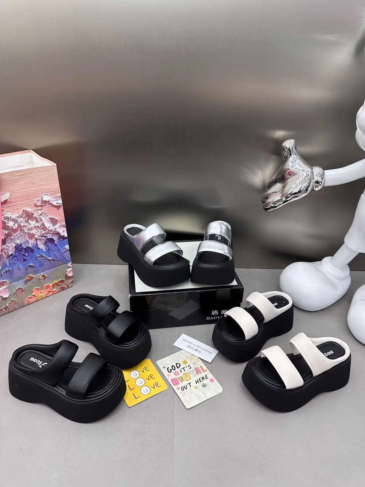 2025 Women's Black Sandals Summer Wear — feature 18