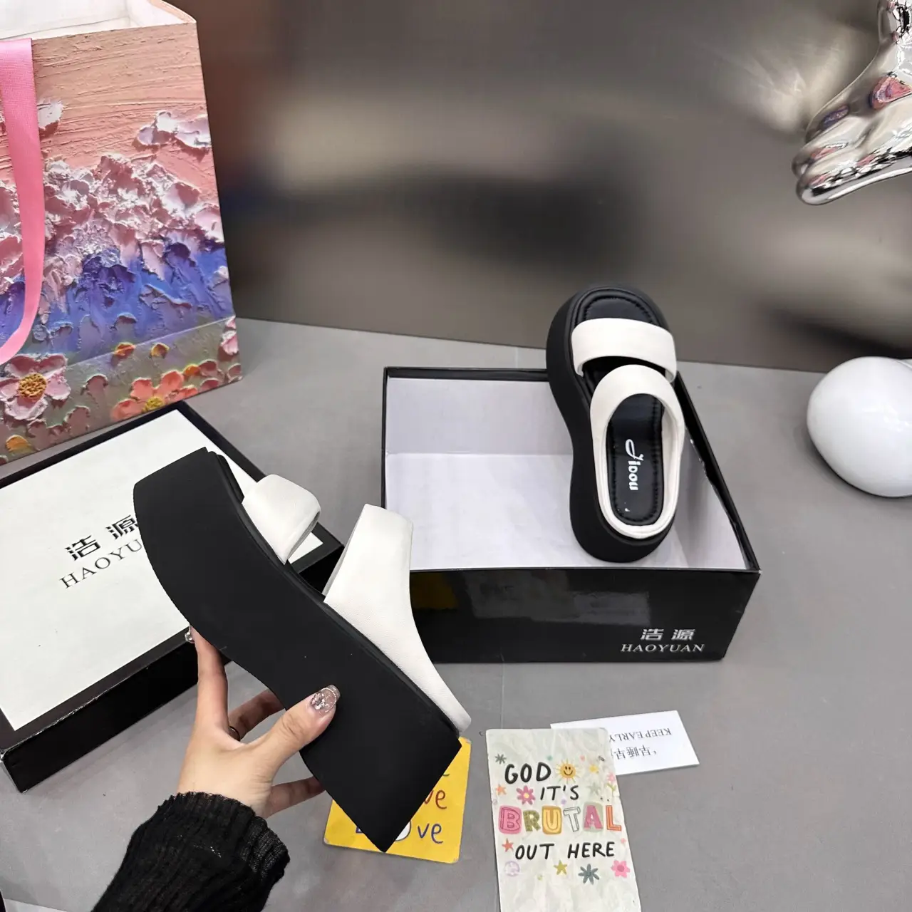 2025 Women's Black Sandals Summer Wear — feature 21