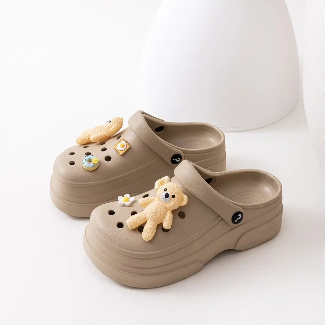 New Ladies Hole Shoes Ultra Light Elastic White - Image 3