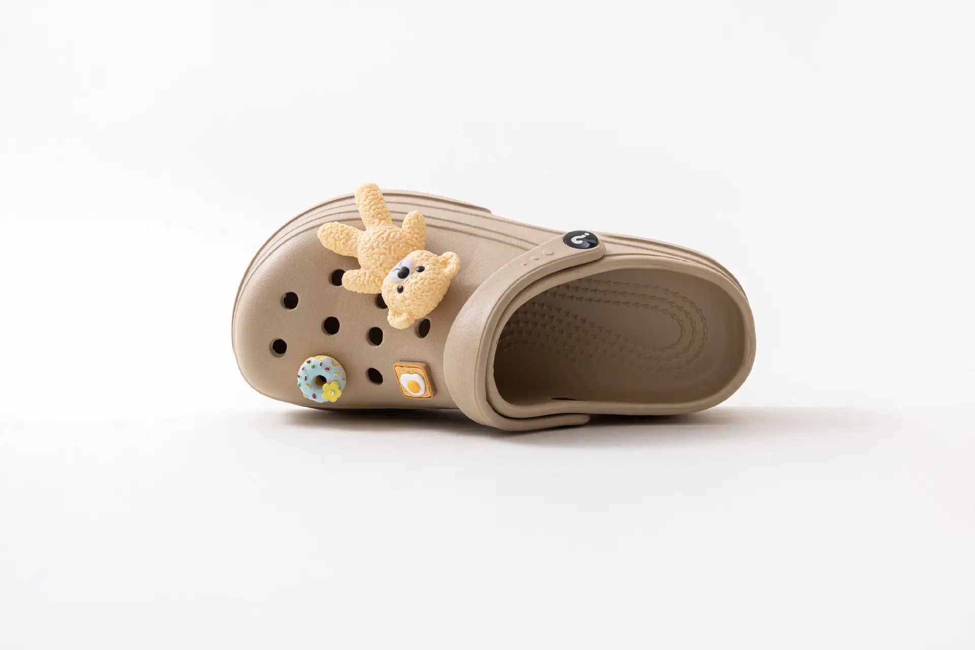 New Ladies Hole Shoes Ultra Light Elastic White — feature 26