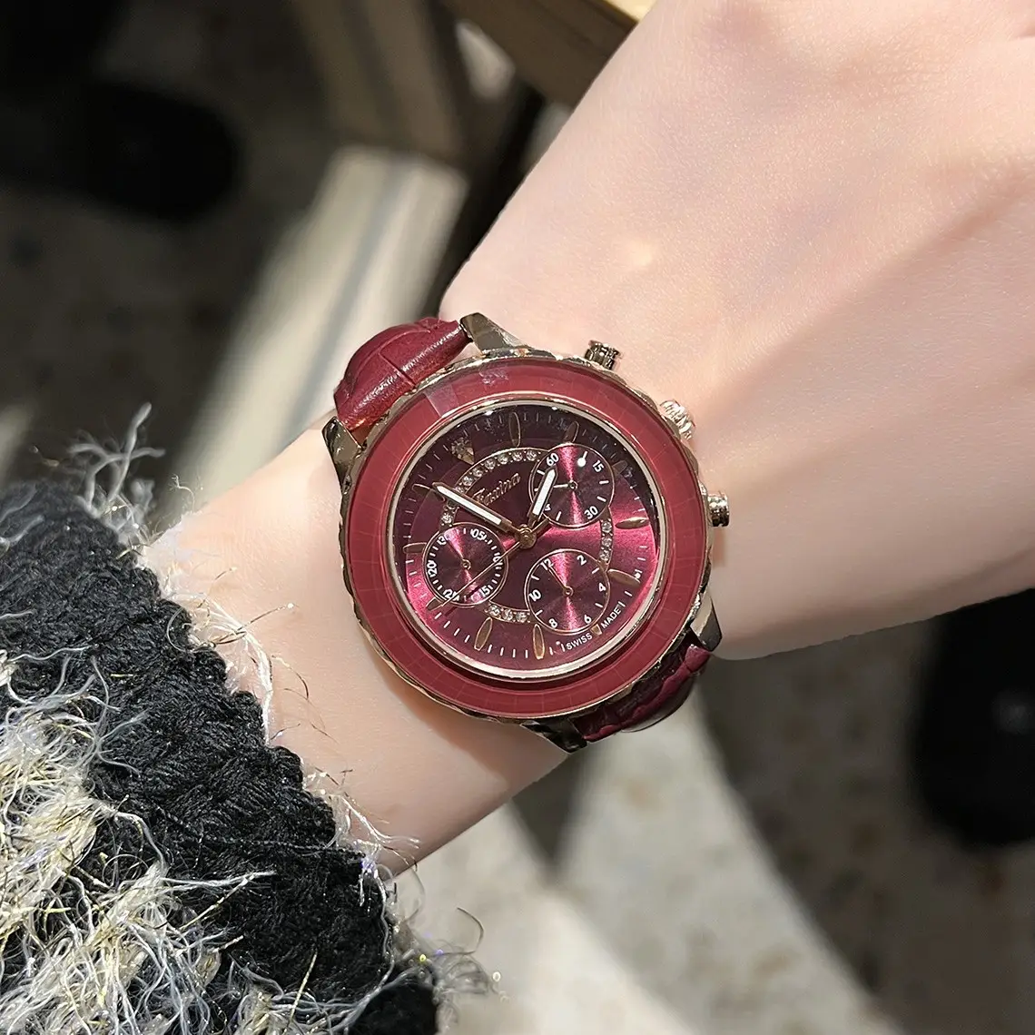 Women's Luxury Mechanical Watch with Diamond Studded Dial - Image 2