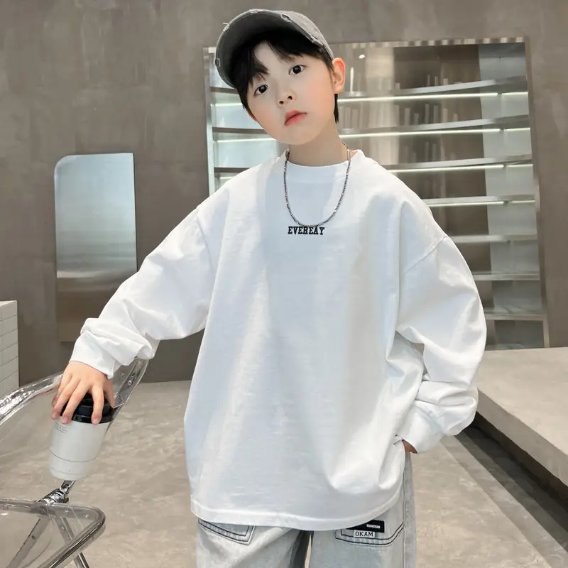 Kids White Graphic Track Suit 2026 Spring Set - Image 3