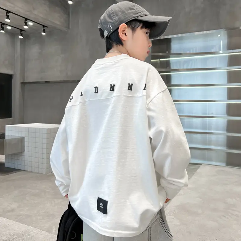Kids White Graphic Track Suit 2026 Spring Set - Image 4