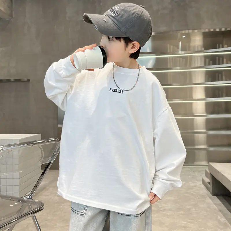 Kids White Graphic Track Suit 2026 Spring Set - Image 5