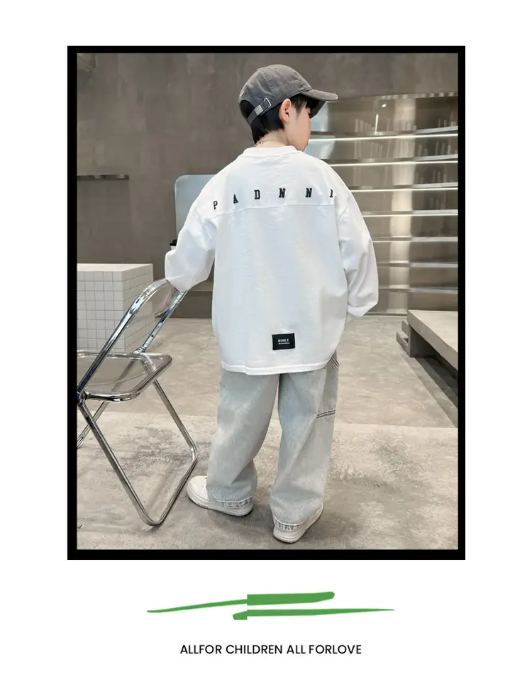 Kids White Graphic Track Suit 2026 Spring Set — feature 15