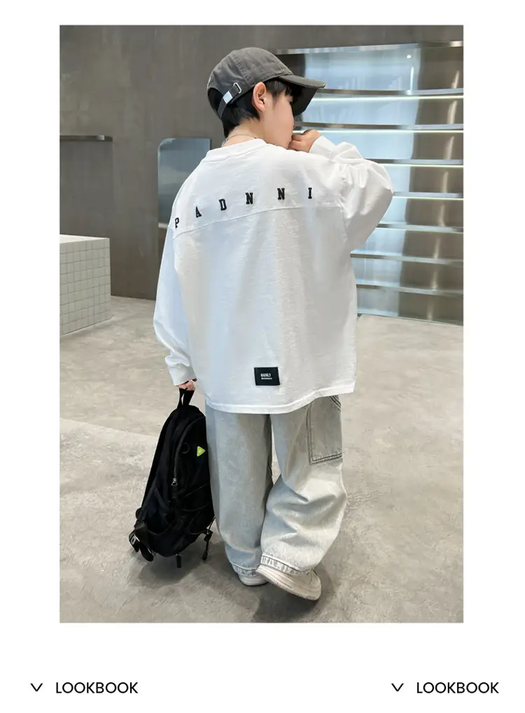 Kids White Graphic Track Suit 2026 Spring Set — feature 18