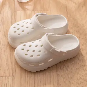 2025 Outdoor Non-Slip Odor-Resistant Casual Beach Eva Clogs with Thick Soles, Black Perforated Shoes for Women, Anti-Slip and Odor-Resistant - Image 19