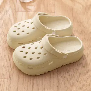 2025 Outdoor Non-Slip Odor-Resistant Casual Beach Eva Clogs with Thick Soles, Black Perforated Shoes for Women, Anti-Slip and Odor-Resistant - Image 20