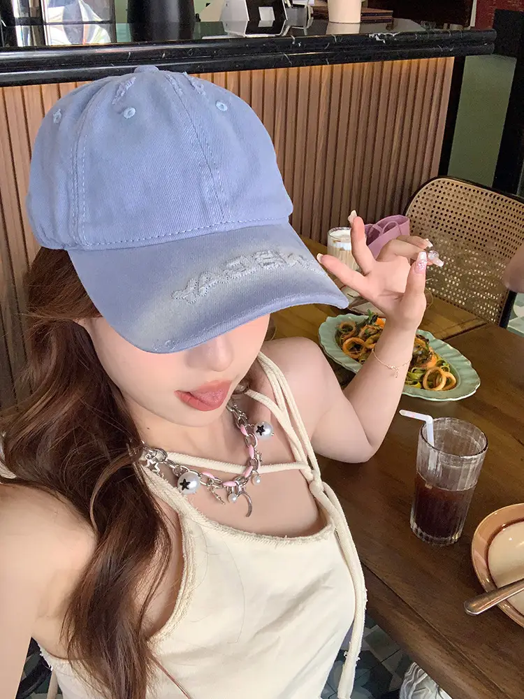 White Cotton Retro Hole Baseball Cap for Women Men — feature 3