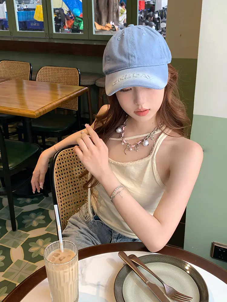 White Cotton Retro Hole Baseball Cap for Women Men — feature 8