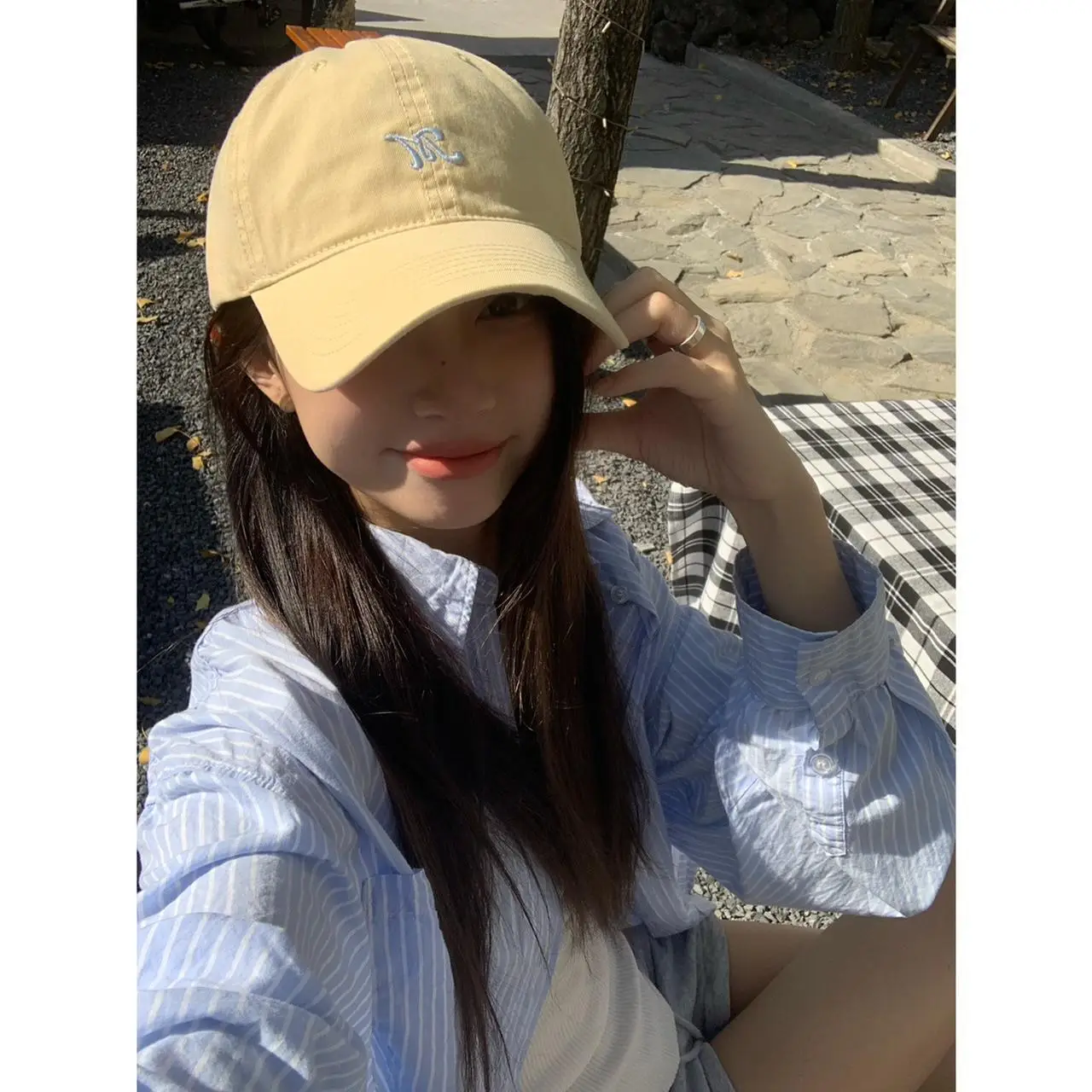 Beige Baseball Cap with Letter Logo for Women - Image 6