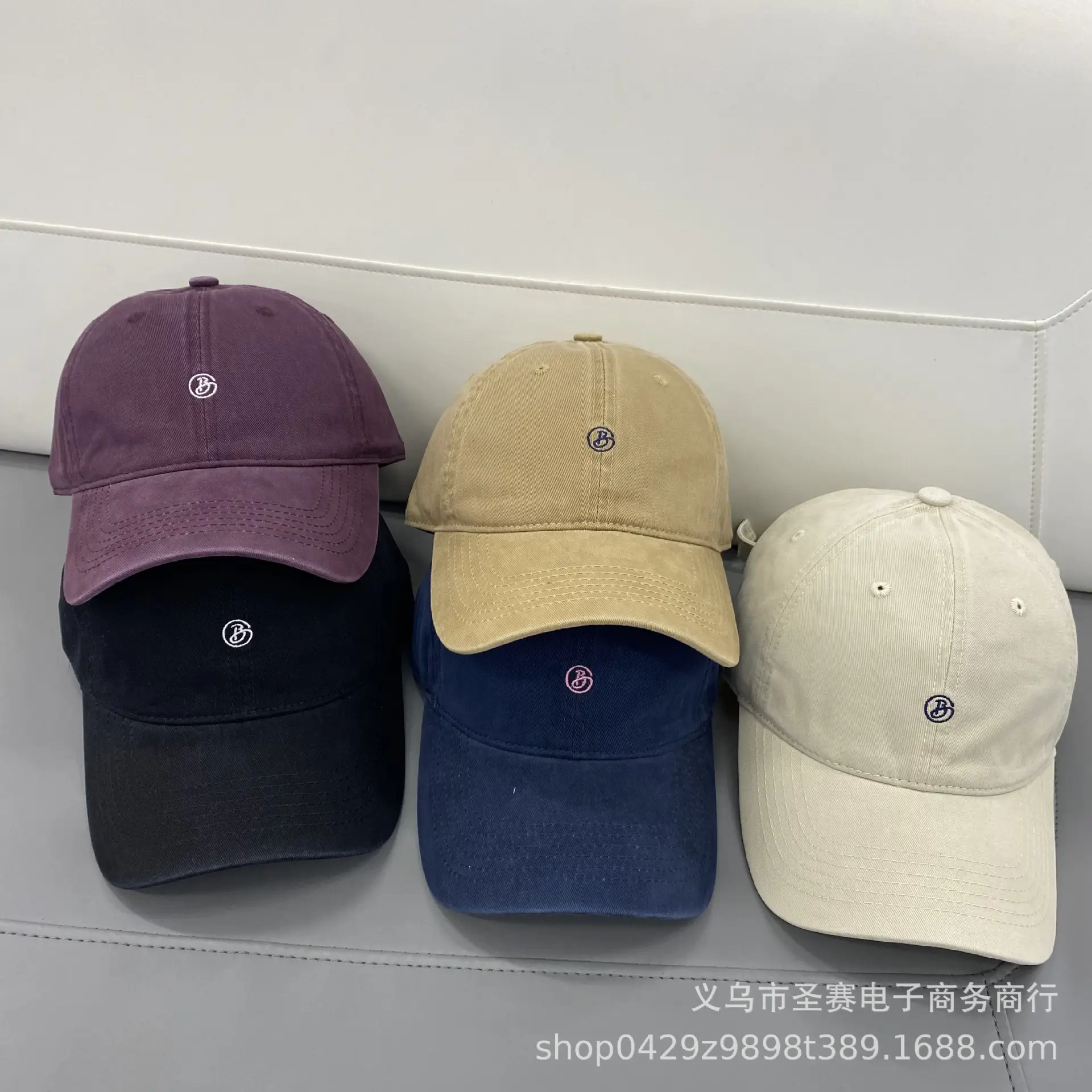 Women Wash Cotton Baseball Caps B- Letter Embroidered — feature 2