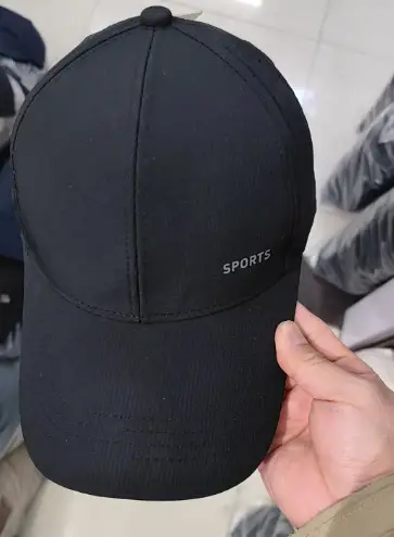 Grey Sports Cap 2025 New Peaked Design — feature 3