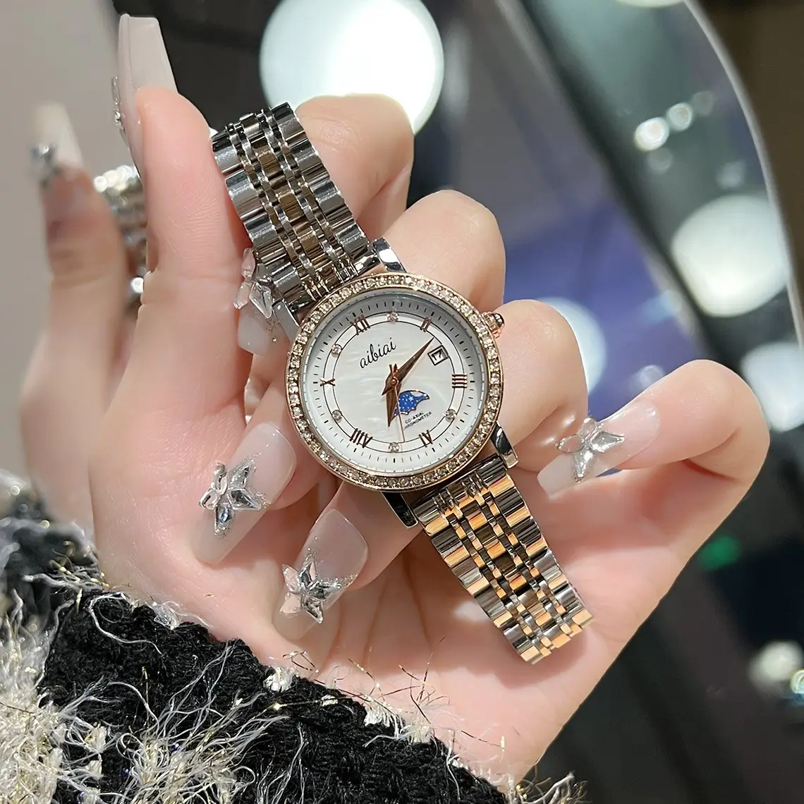 Women's Quartz Watch with Gemstone Dial & Gold Bracelet - Image 3