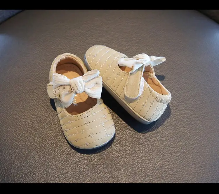 Baby Bow Shoes White Sparkly Spring Autumn — feature 11