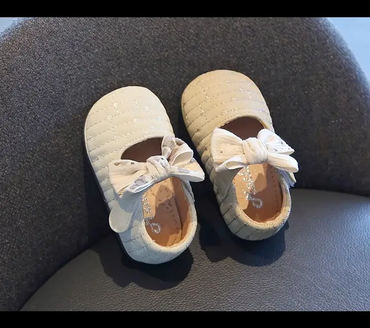 Baby Bow Shoes White Sparkly Spring Autumn — feature 21
