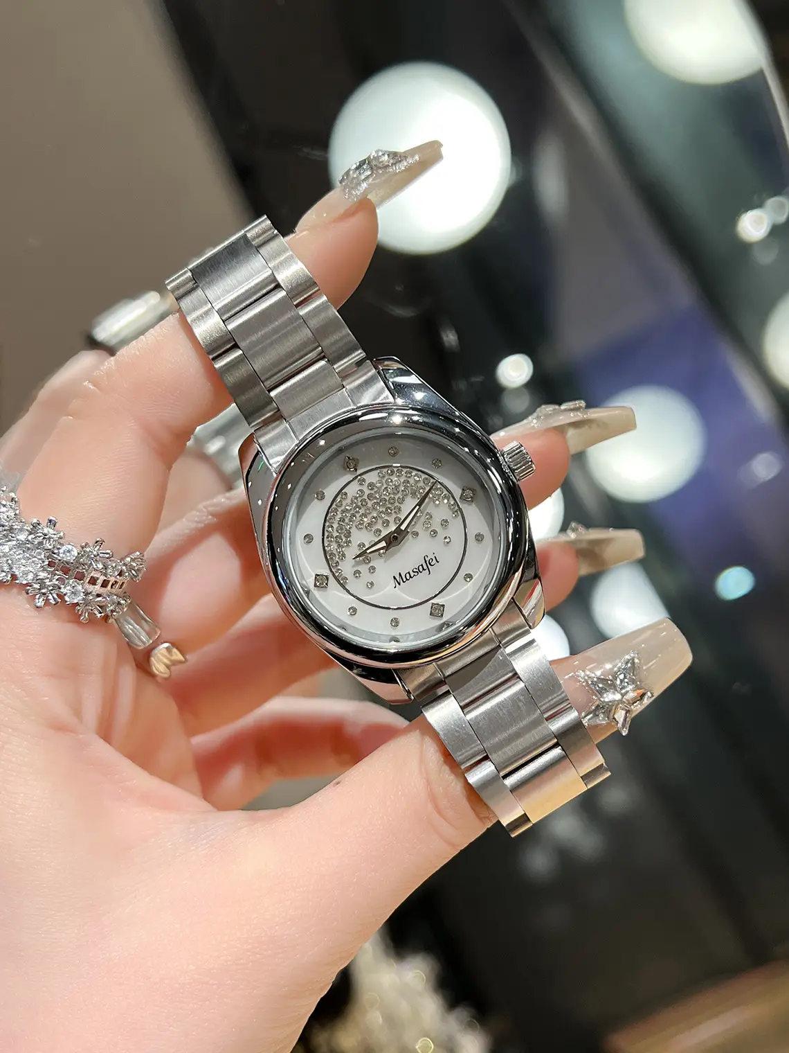 Diamond Encrusted Women's Watch with Steel Belt — feature 8