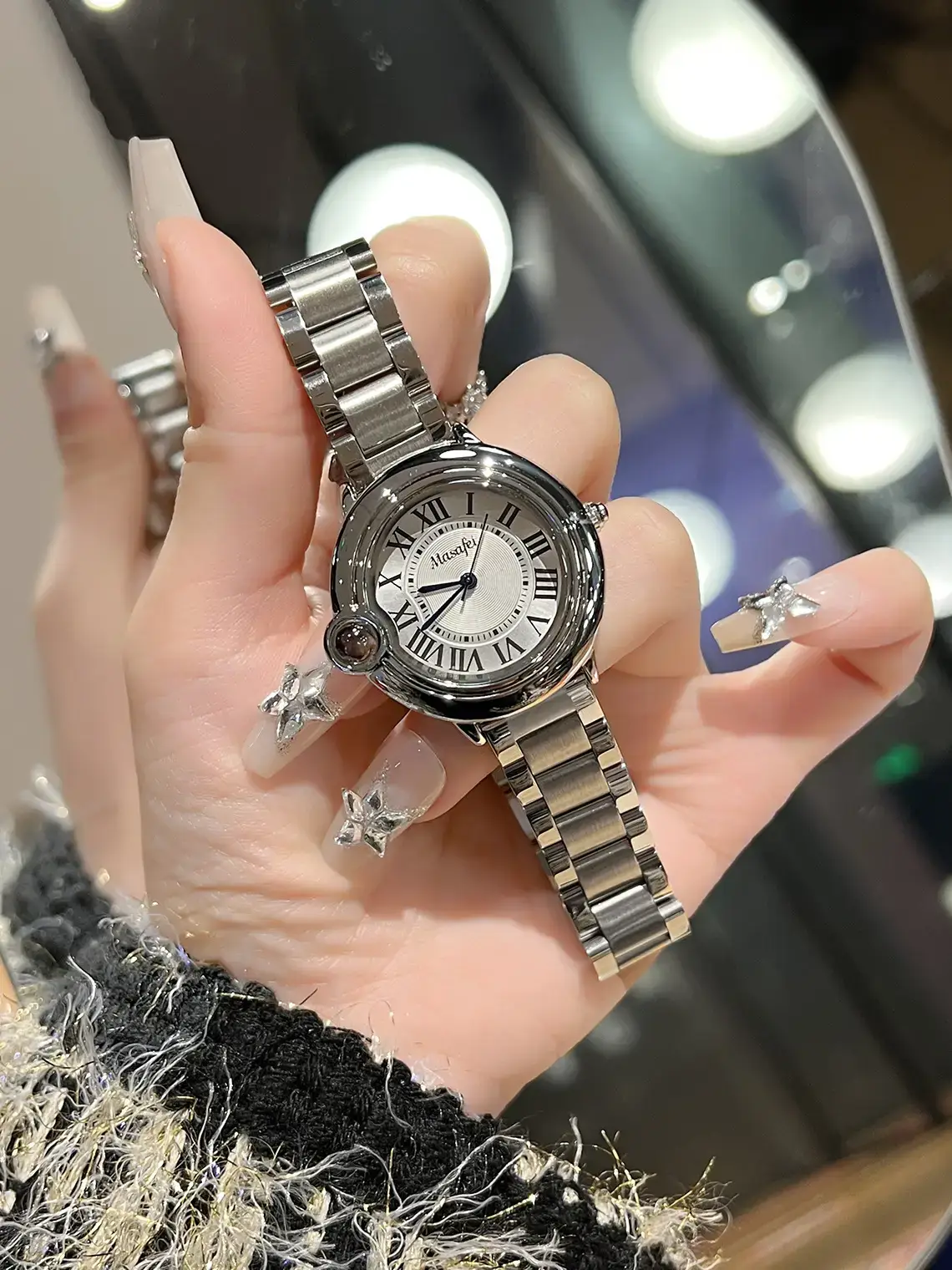 Women's Stainless Steel Quartz Watch with Diamond Dial — feature 5