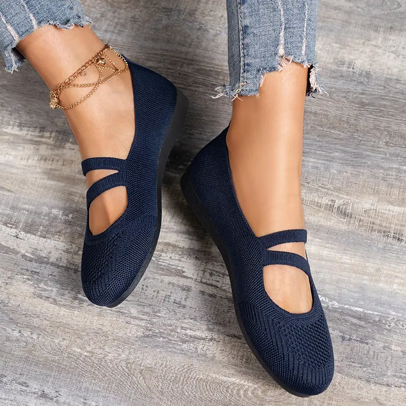 New Style Flat Shoes for Women, Shallow Mouth Loafers, Cool and Breathable Mom Shoes, Large Size Casual Shoes, Breathable and Comfortable — feature 3