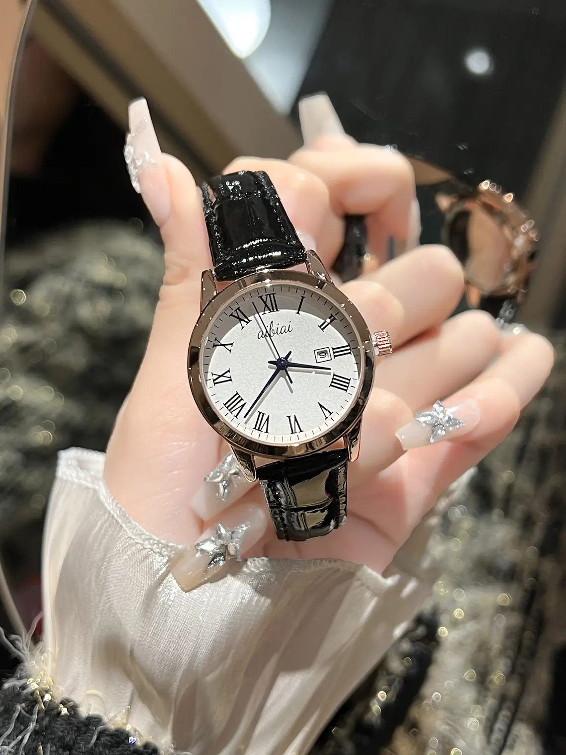Women's Cross-Border Quartz Watch with Diamond Ring - Image 3