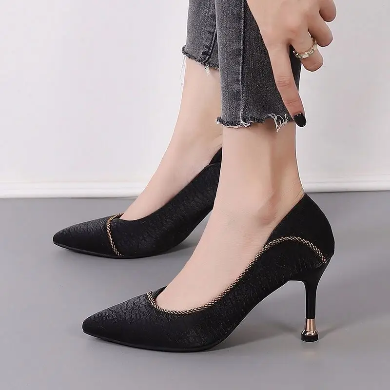 French High-Heeled Shoes for Women 2026 Spring & Fall New Hot-Selling Stiletto Shoes for Women with Pointed Toes and Black Professional Leather Shoes - Image 5