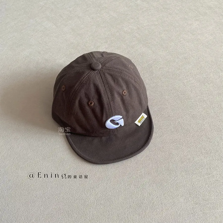 Korean Letter Cap Navy Blue Sunshade - Image 3