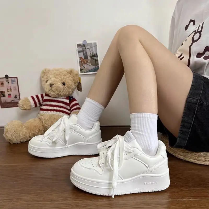 Spring 2025 New Korean Style Thick-soled White Shoes Women's Ins Trendy Niche All-match Breathable Student Sports Board Shoes - Image 3