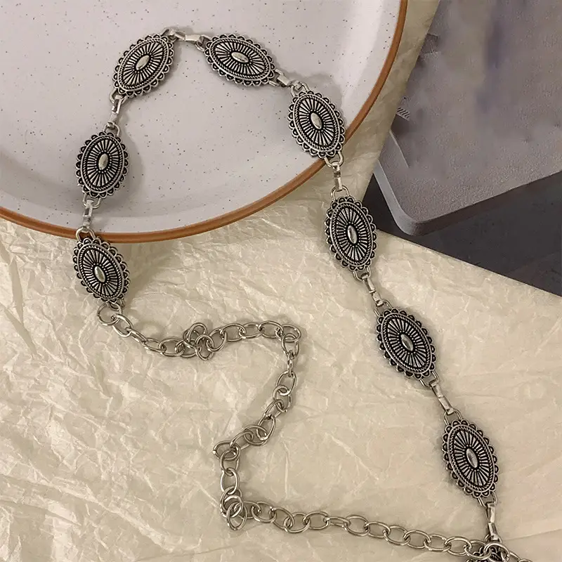 Medieval Metal Butterfly Waist Chain Necklace — feature 5