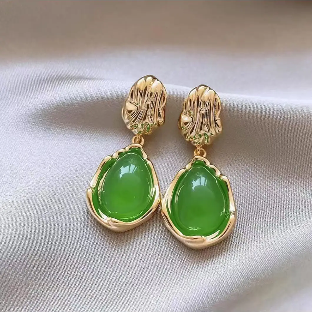 Vintage Emerald Earrings French Style Gold Tone - Image 3